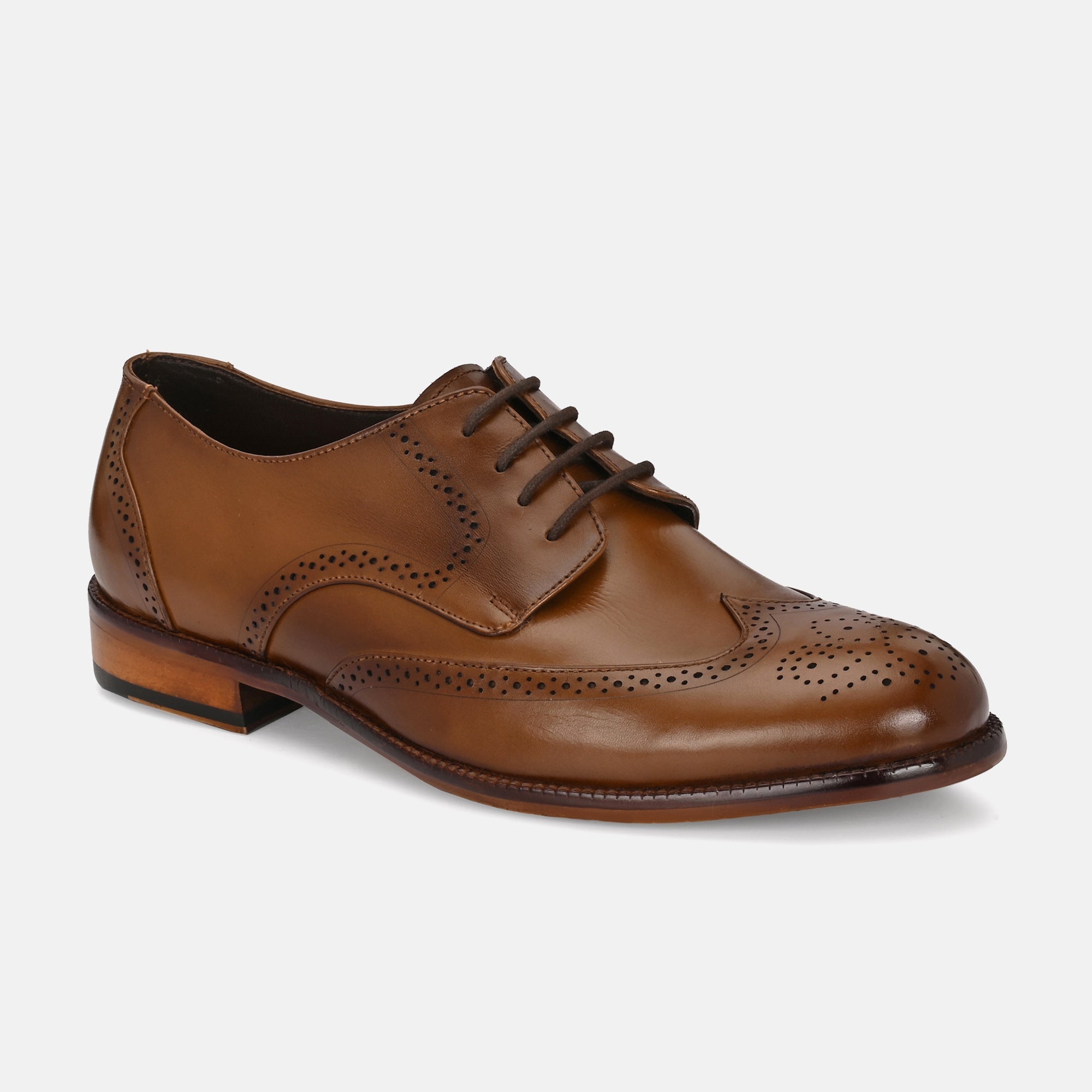 Classic Brogue Shoes by Lafattio