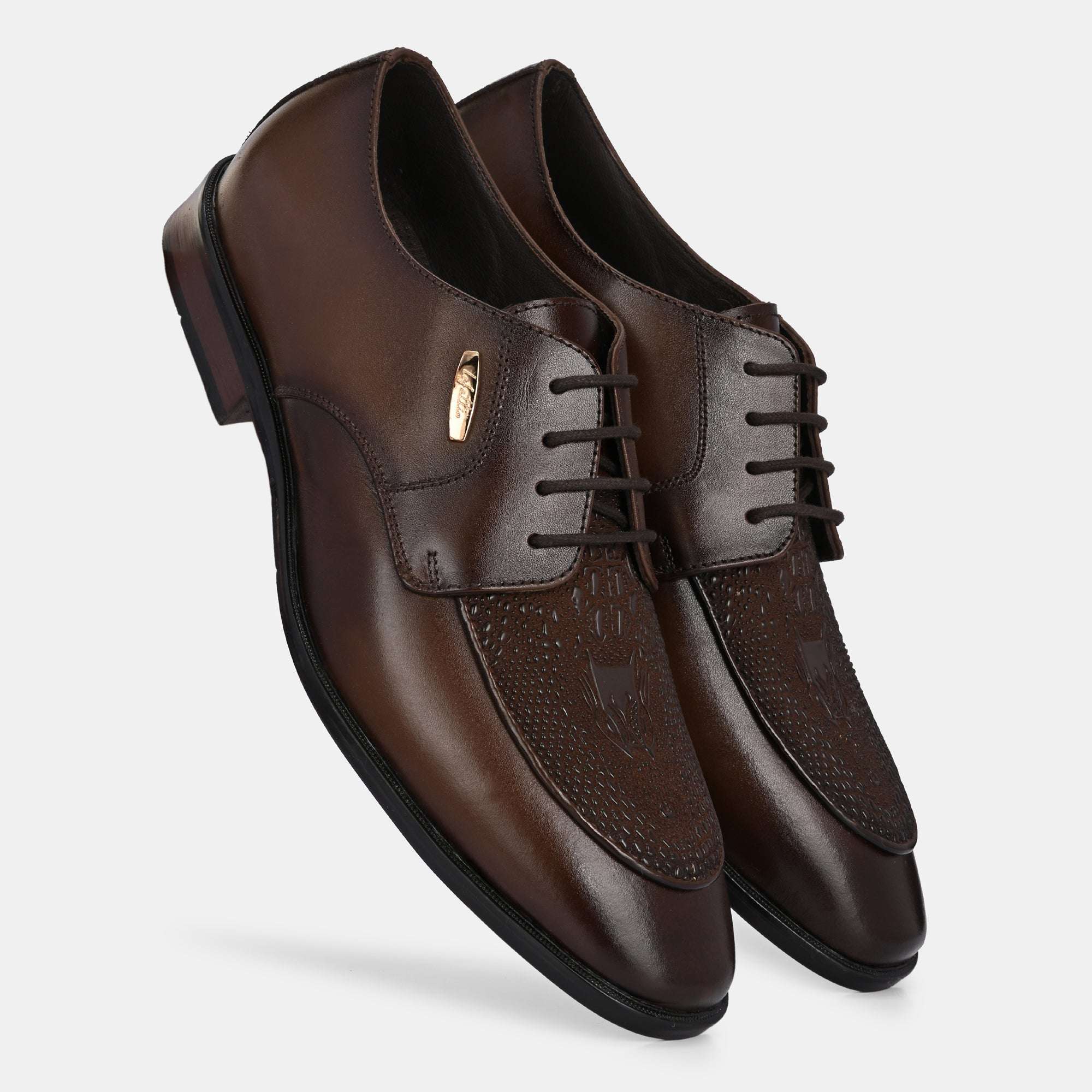 Hand Engraved Lace-Up Shoes by Lafattio