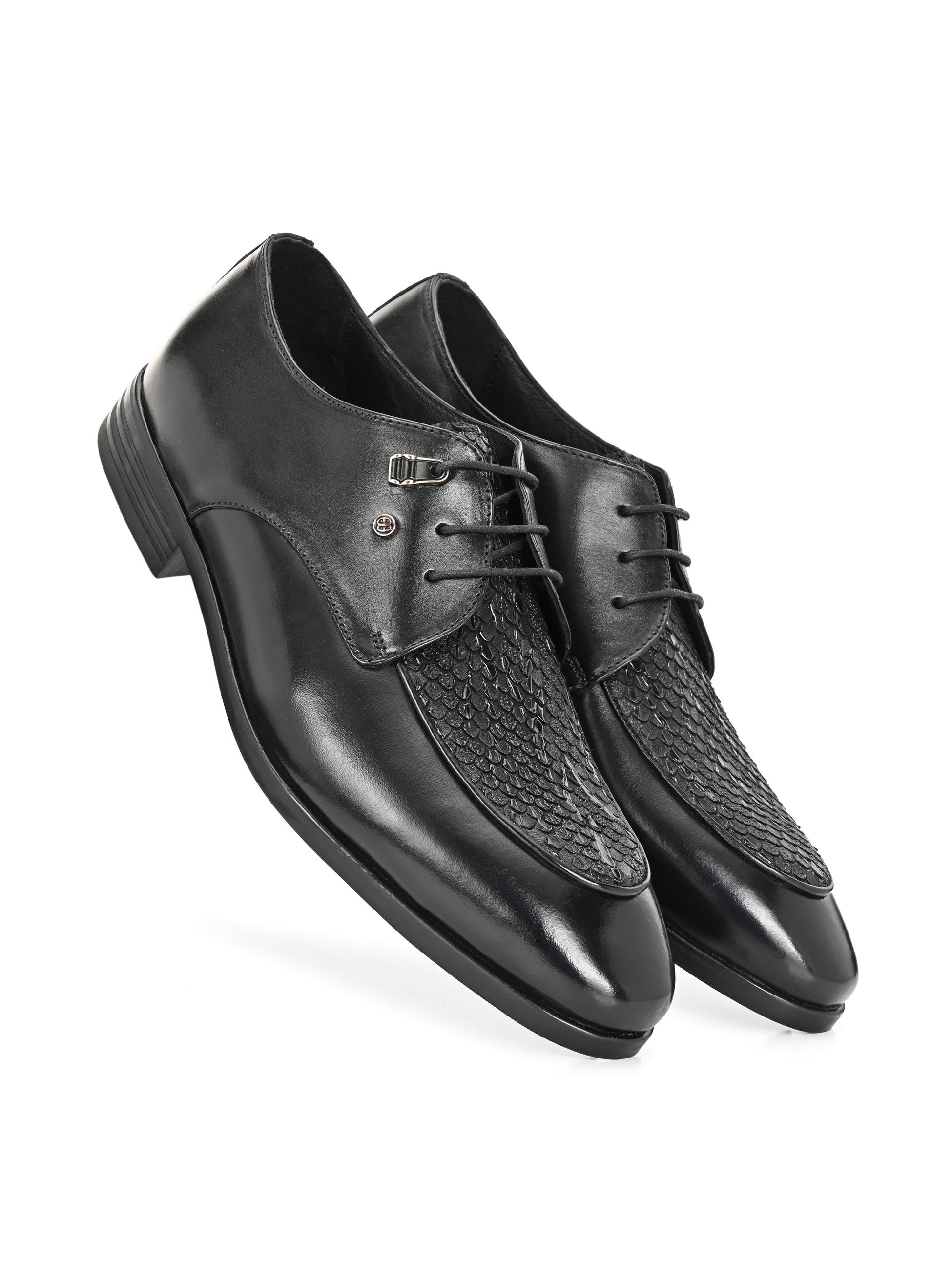 Lace-Up Party Shoes by Lafattio