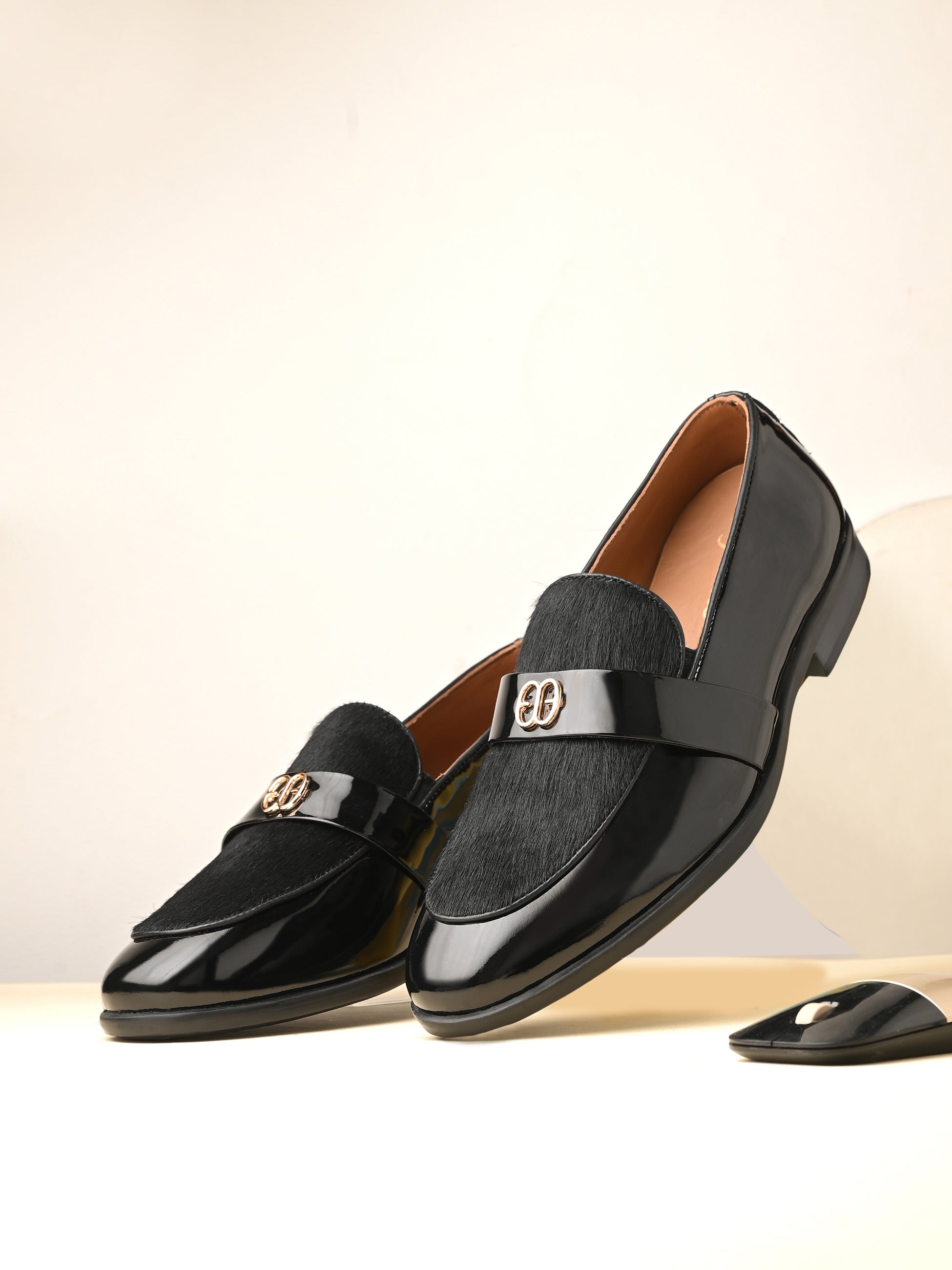 Stallion Loafers by Lafattio